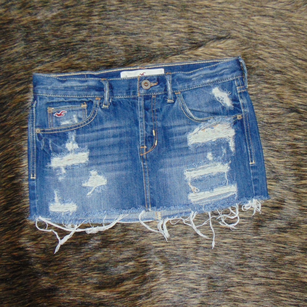 Hollister Denim Distressed Skirt (0)